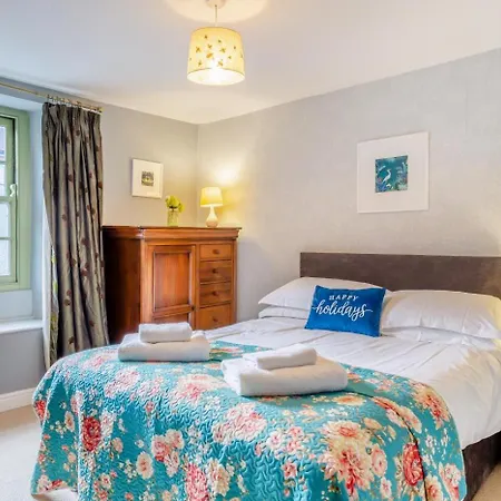 Holiday home 4 Bed In Oc-e30633